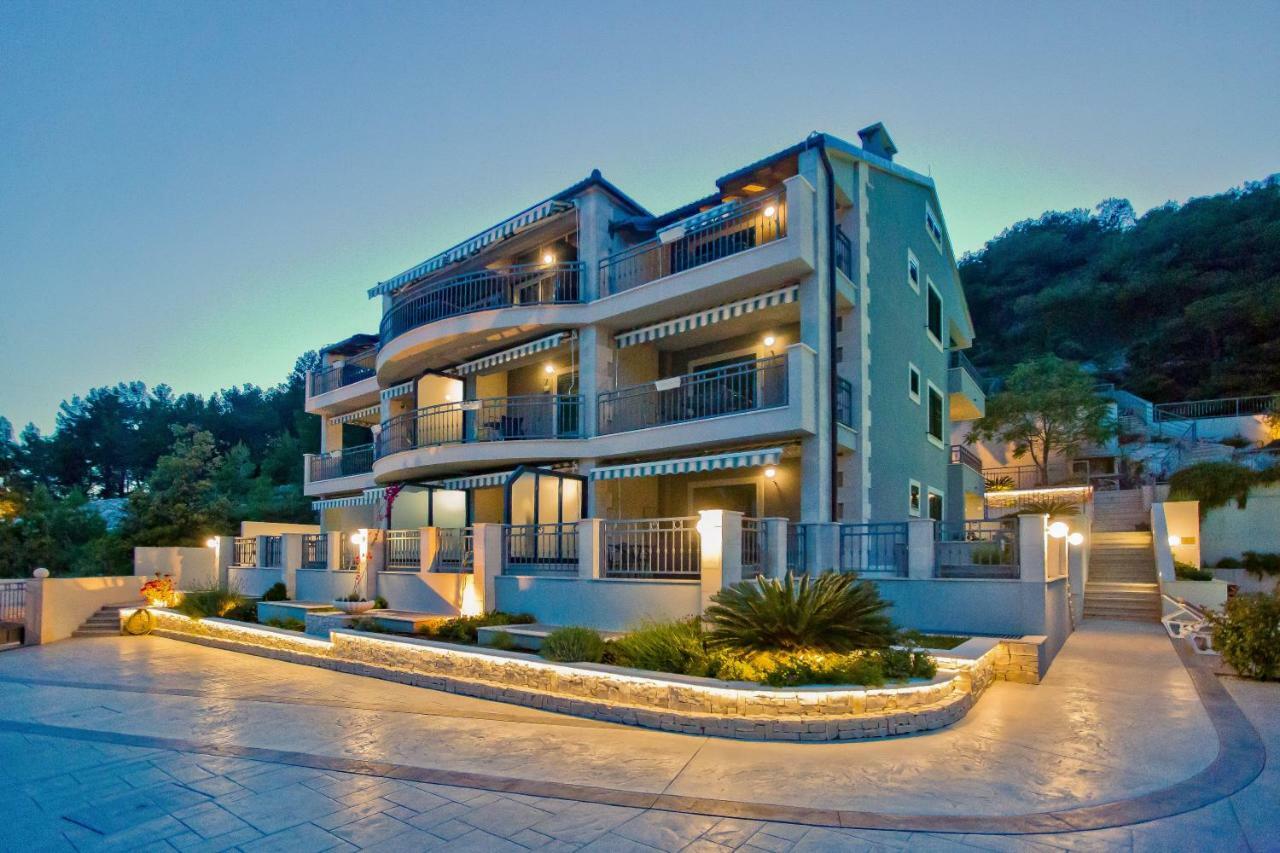 Island Hvar Seaside Villa Levanda With Beach, Pool & Seaview Hvar Town Bagian luar foto