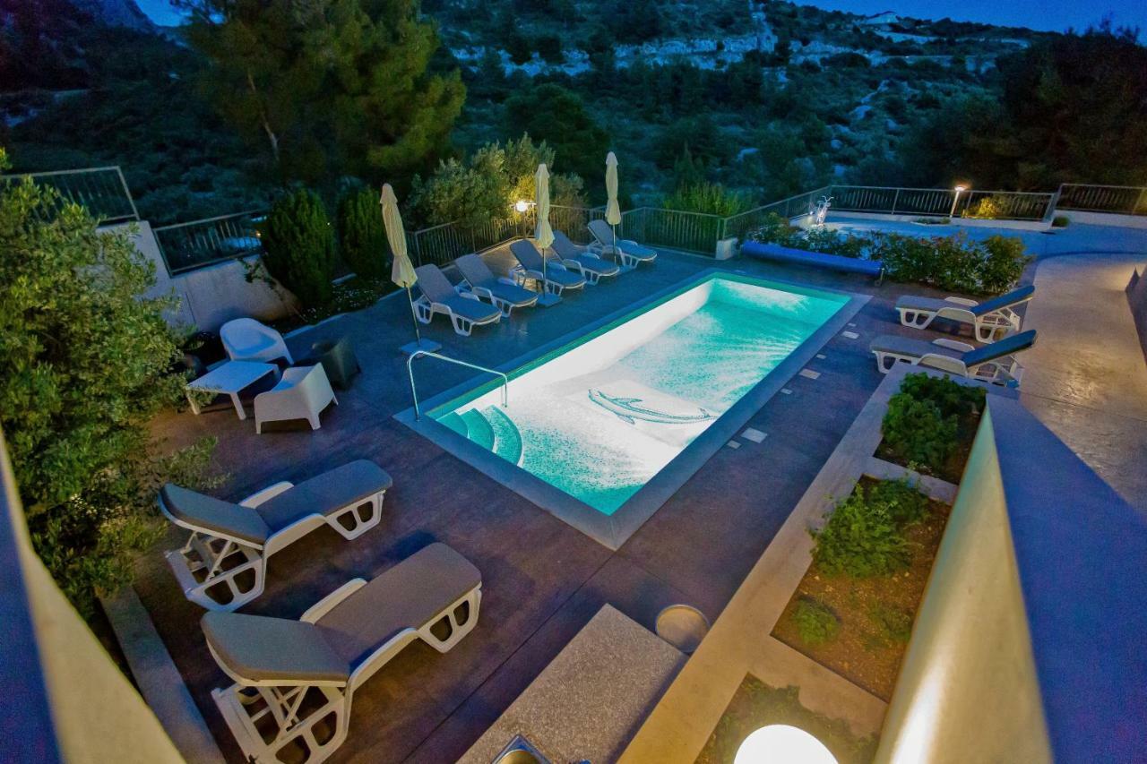 Island Hvar Seaside Villa Levanda With Beach, Pool & Seaview Hvar Town Bagian luar foto