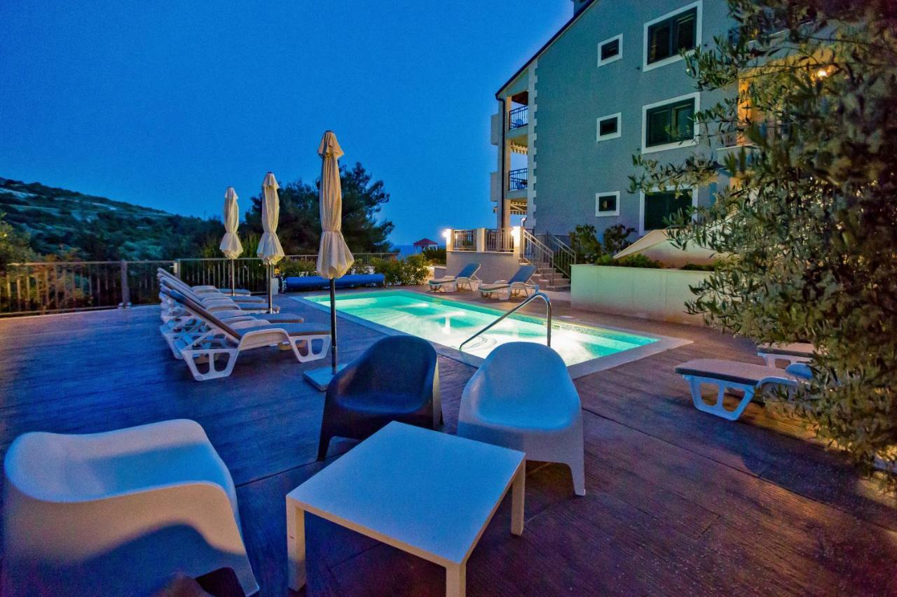 Island Hvar Seaside Villa Levanda With Beach, Pool & Seaview Hvar Town Bagian luar foto