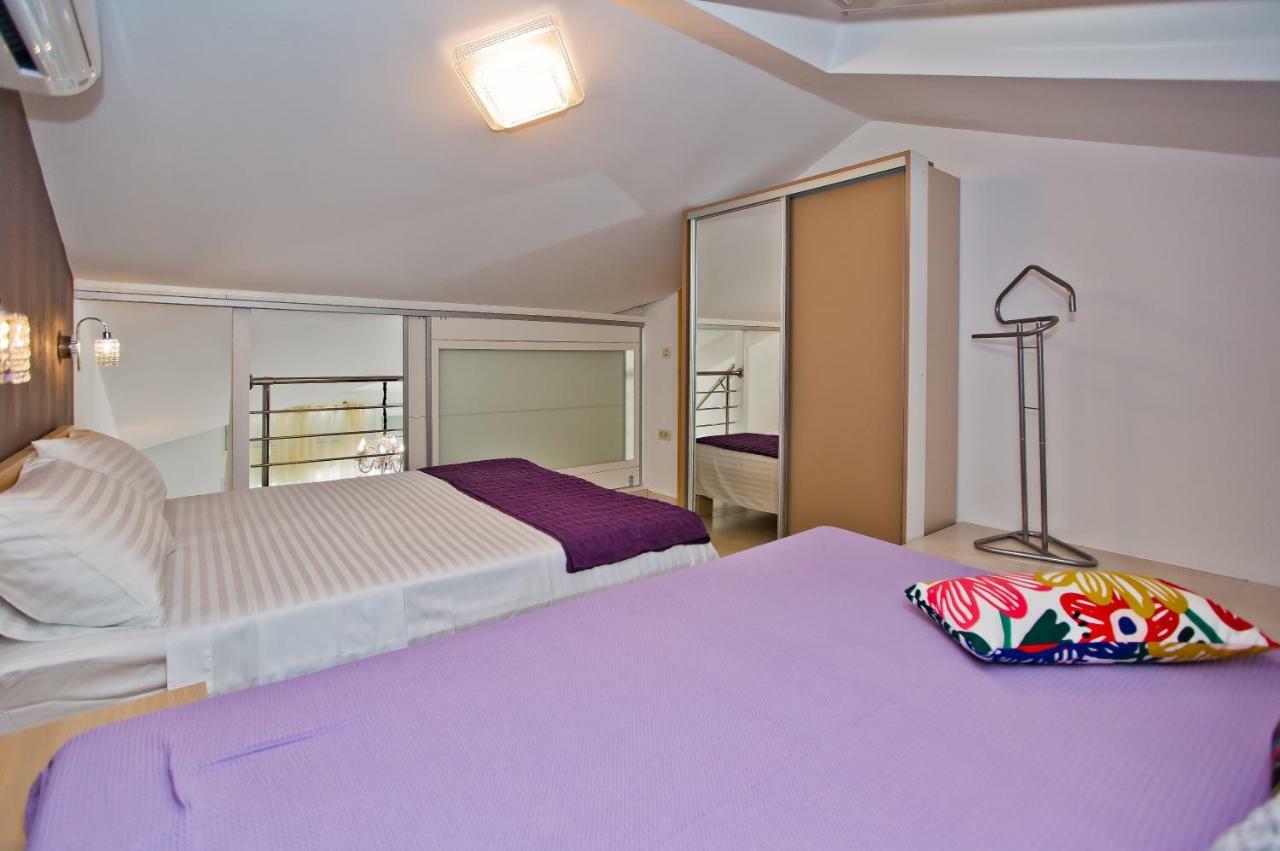 Island Hvar Seaside Villa Levanda With Beach, Pool & Seaview Hvar Town Bagian luar foto